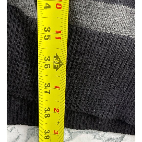 Shaquille O'Neal Mens Size 4XLT  Button Front Cardigan Black Linear Stripe - Picture 4 of 10